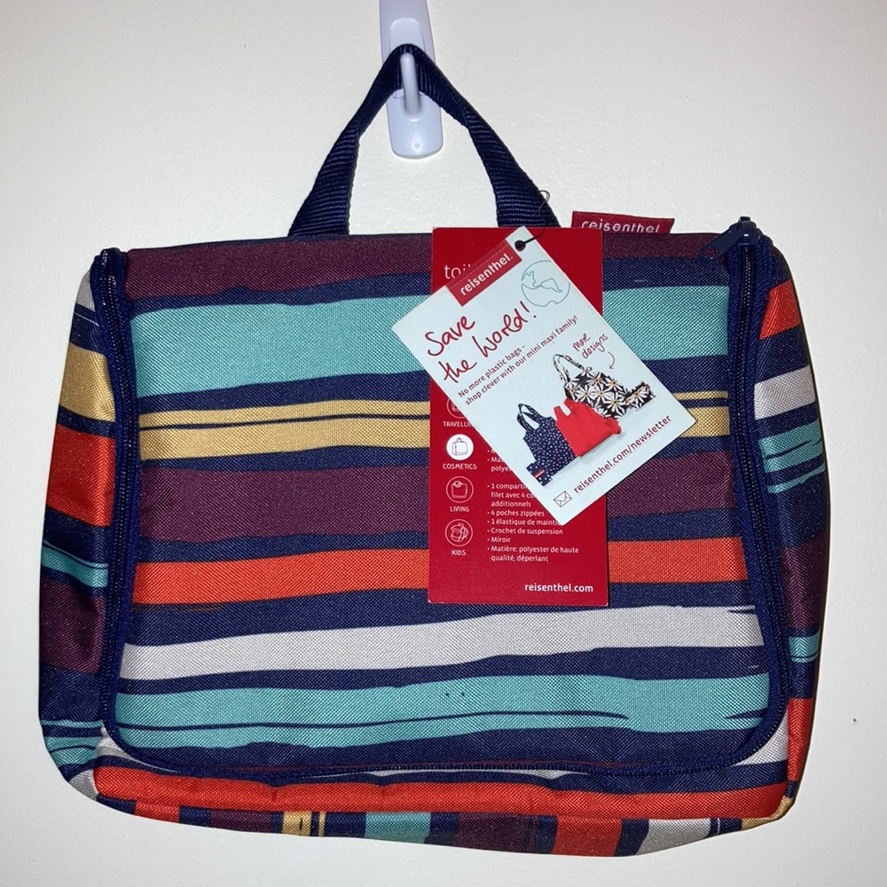 NWT Reisenthel hanging toiletry travel case cosmetic bag